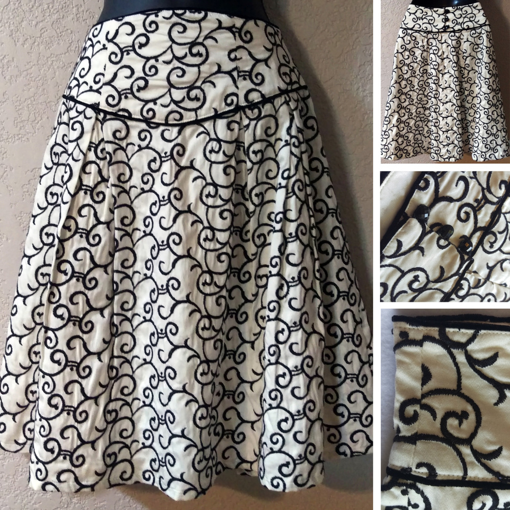 Nanette Lepore Cream skirt with black swirls sz 2